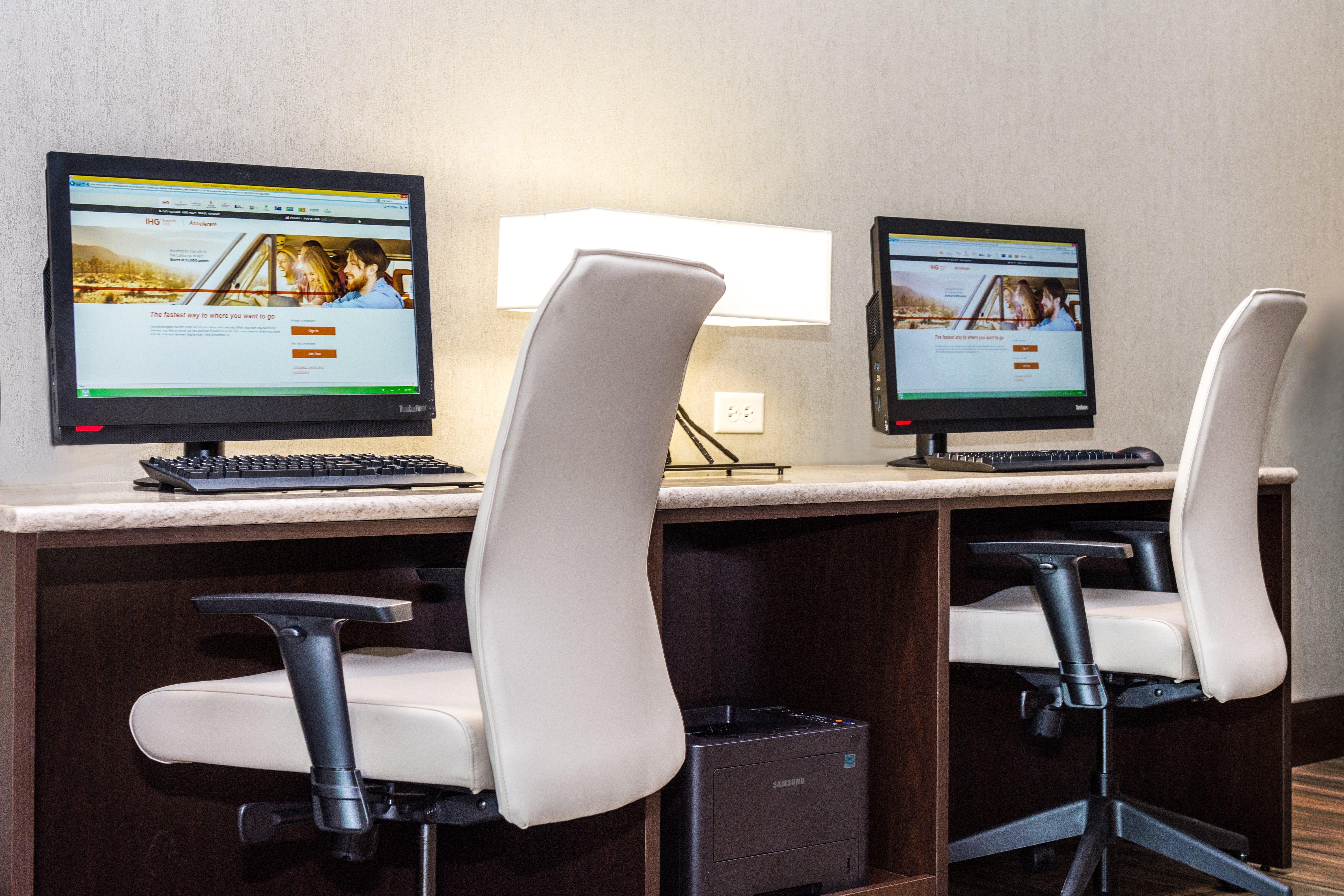 Holiday Inn Lexington - Hamburg By Ihg Luaran gambar